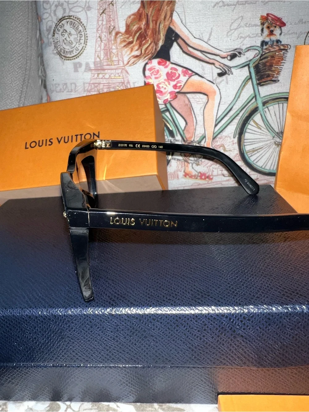 Louis Vuitton statement by accents